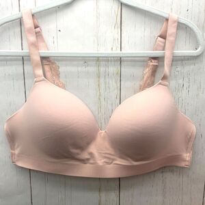 Soma Women Bra Size 40B Light Pink Enbliss Luxe Wireless Lace J Hook T Shirt